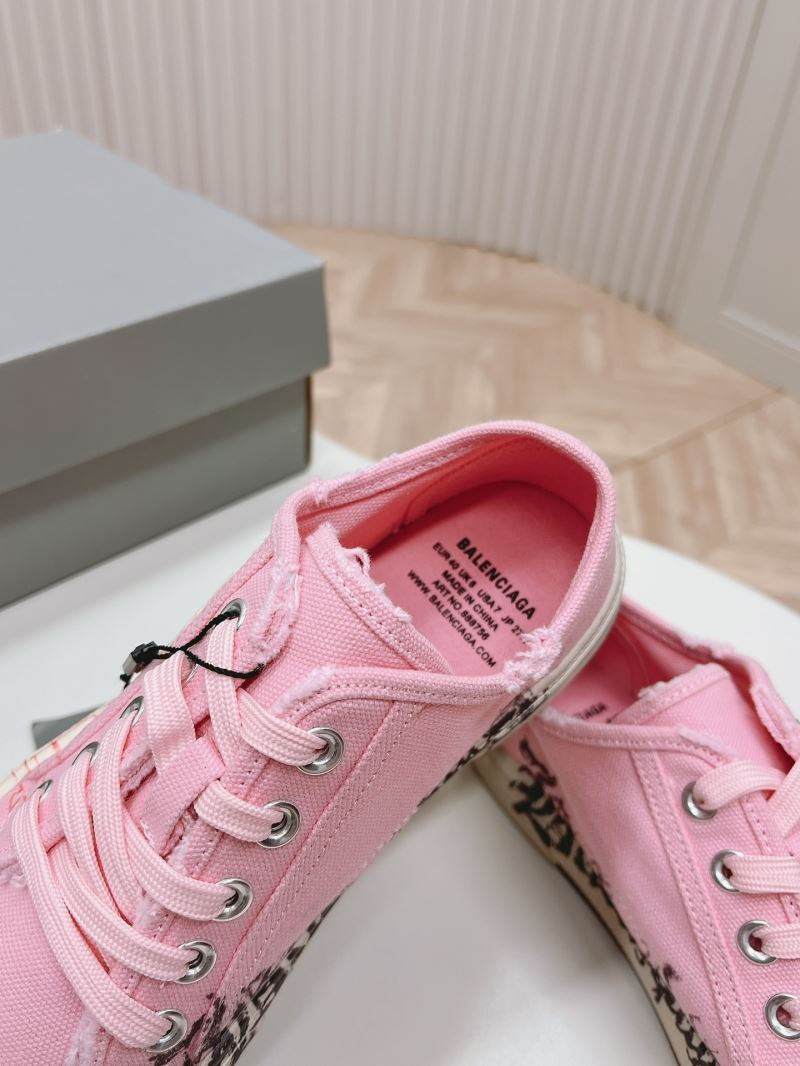 Balenciaga Low Shoes